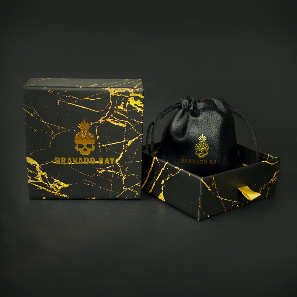 Barcelona // Onyx & Gold Crowned 6mm Stretch